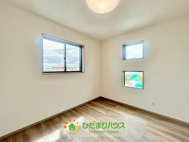 ワイウッドコート加須市南篠崎第３期　新築一戸建て　01の子供部屋