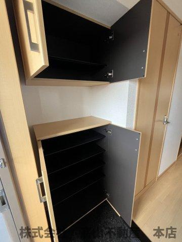 宗像市徳重２丁目のアパートの収納