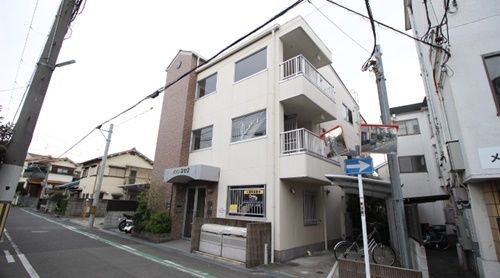 メゾンなか２ のバルコニー