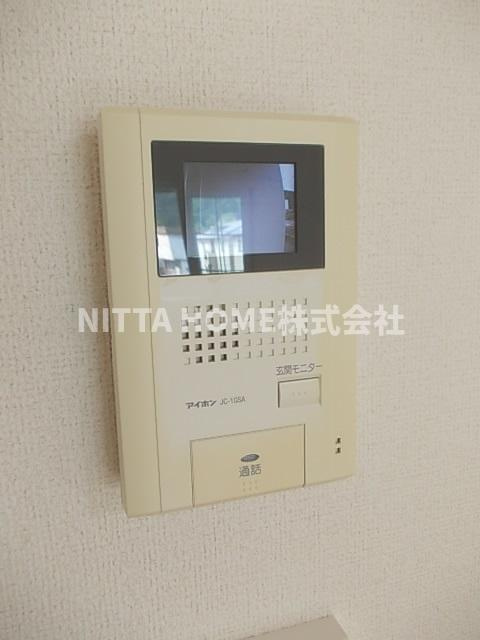 丹波市柏原町小南のアパートのセキュリティ|ＴＶインターホン付きで来客時も安心◎