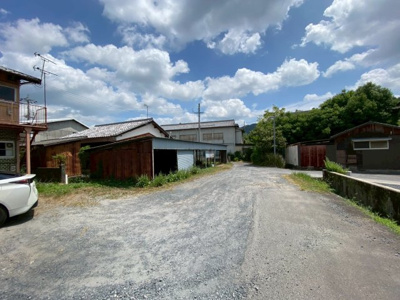 【前面道路含む現地写真】 | 信楽町　建築条件無し売り土地