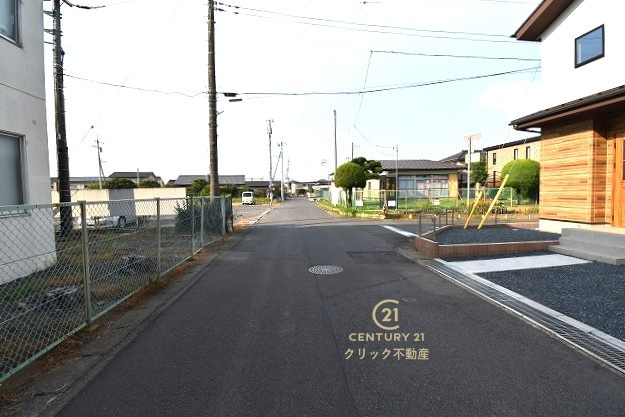 TERRACE　水戸市吉沢町　4期 　限定1棟！の前面道路含む現地写真|現地撮影（2026年7月）