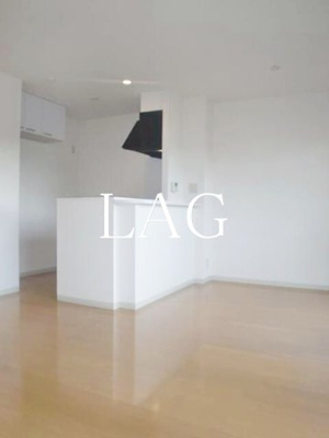 【居間・リビング】 | パーチェ宮原 | 洋室のお部屋です。