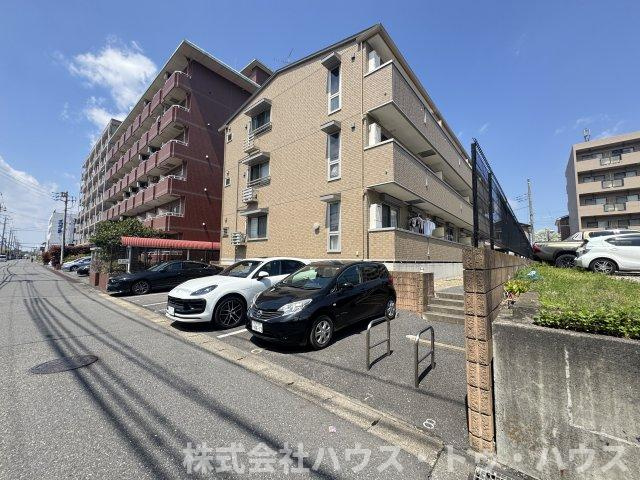 エスペランサの駐車場