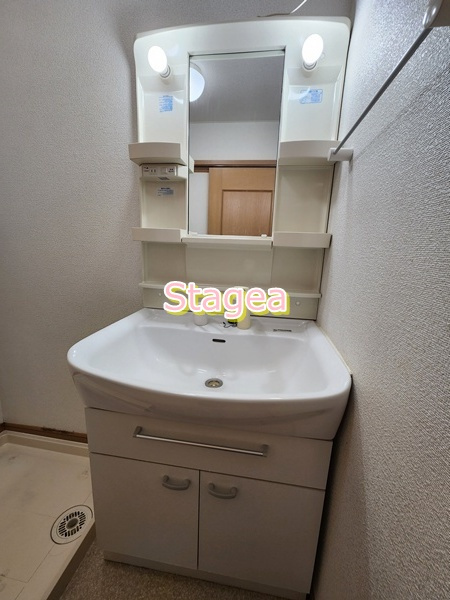 カーサ ヴェンティの洗面所