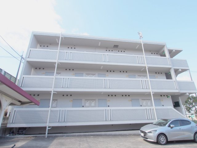 リベラル参番館