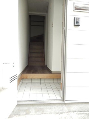 【玄関】 | メゾン本町