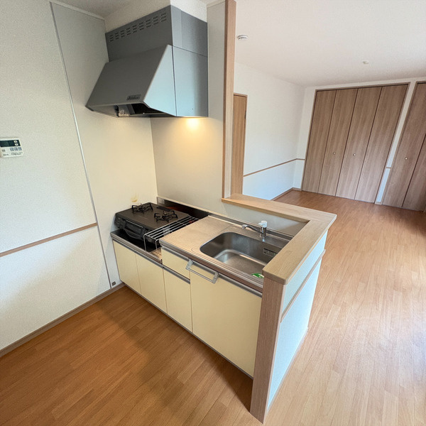 マイシティ上小町Ⅱのキッチン|別号室参考写真