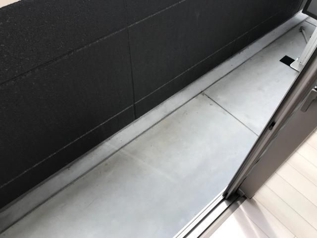 ヴェルジュ　ウマのバルコニー