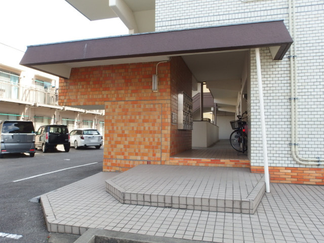 野添マンションひろみのエントランス
