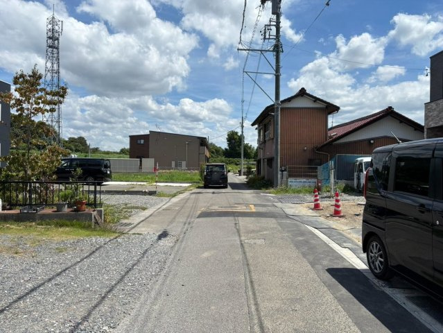 タマタウン　瑞穂市古橋（穂積南小）　全２区画分譲の前面道路含む現地写真|「現地（2026年7月28日）撮影」　
■前面道路　
■ヤマダ不動産　株式会社リライフ
