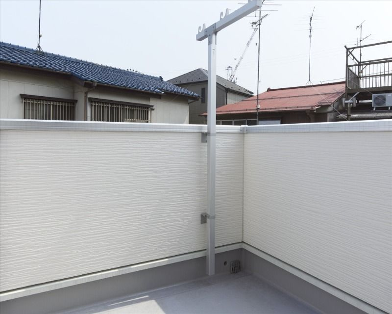 アバンテ根岸A棟のバルコニー