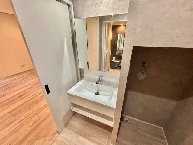 ボヌール妻鹿駅前の洗面所