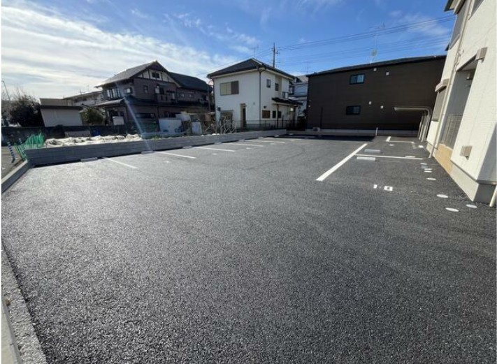 ホワイトキャッスルの駐車場