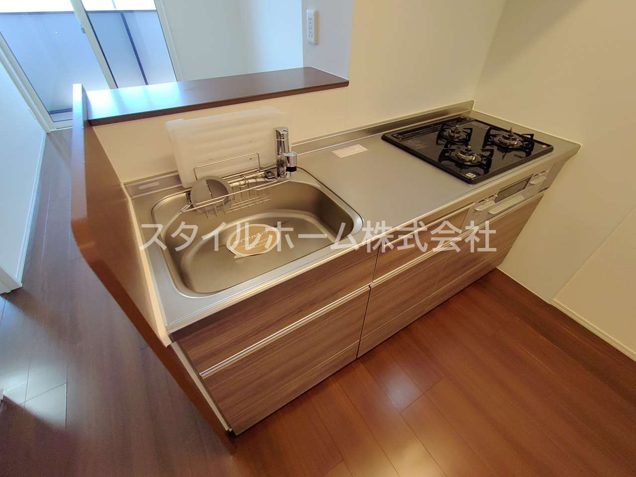 ヴィルヌーブ野路のキッチン|同建物内別部屋の写真です。