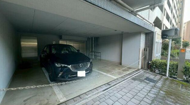 パークリュクス月島ステーションプレミアの駐車場