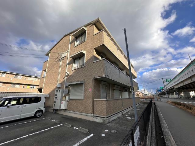 サンテ・レザンジュ　A棟の外観