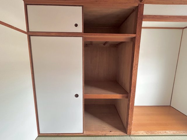渦ヶ森コーポ18号館の収納|和室部分の収納です。
