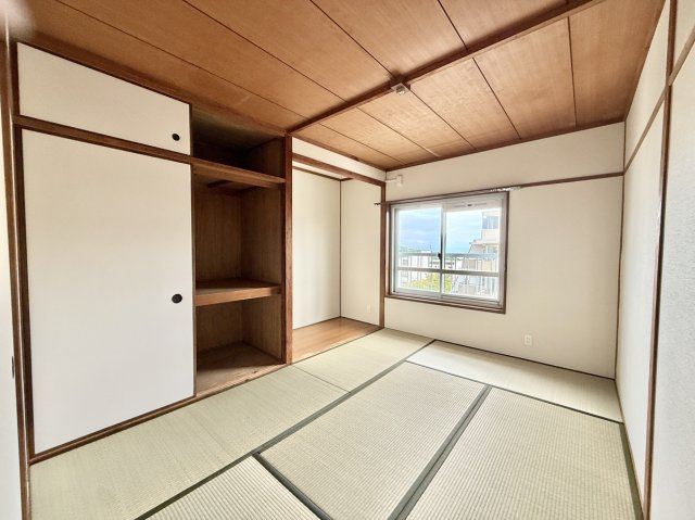 渦ヶ森コーポ18号館の和室
