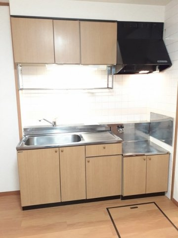 クレストール高島のキッチン|２口コンロ設置可能です★