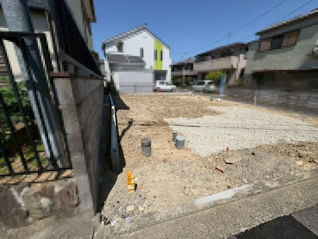  日置荘西町２丁　新築一戸建のその他|【スマートロック採用】玄関ドアはスマートロックを採用しています。セキュリティー面も機能面も充実した新築戸建です。