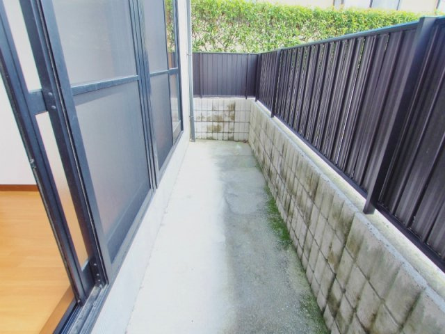 コーポ中島A棟のバルコニー