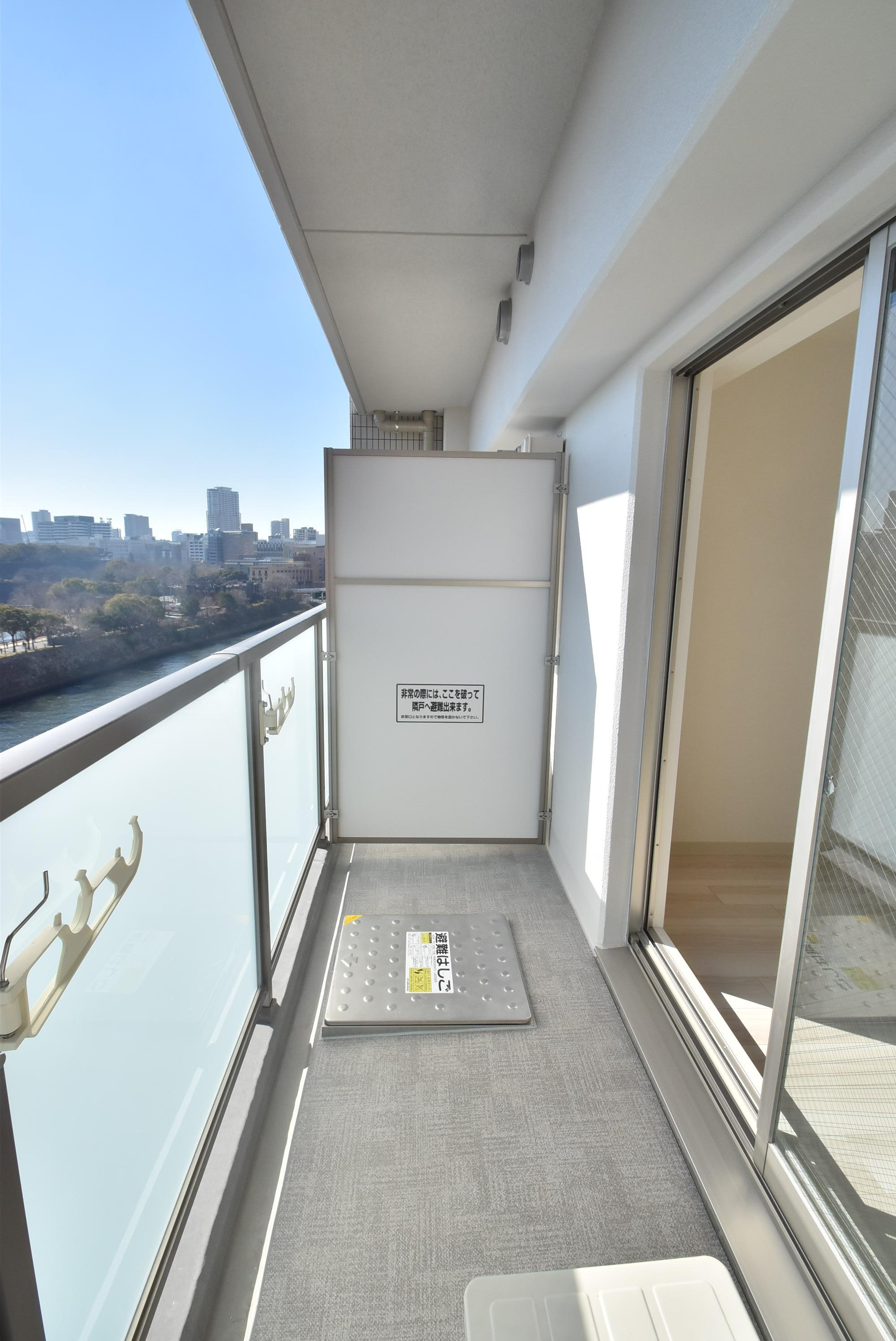 大阪市都島区片町１丁目の賃貸マンションのバルコニー