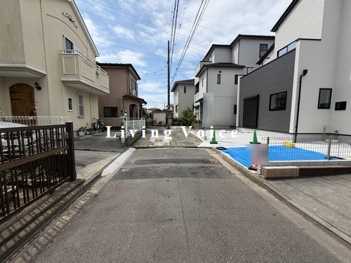 【仲介手数料０円】相模原市緑区西橋本6期　新築一戸建ての前面道路含む現地写真|【仲介手数料０円】相模原市緑区西橋本6期　新築一戸建て