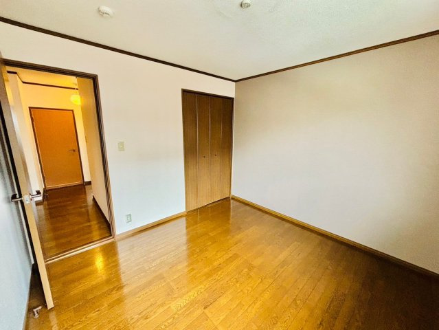 リバーサイド　弐番館の洋室