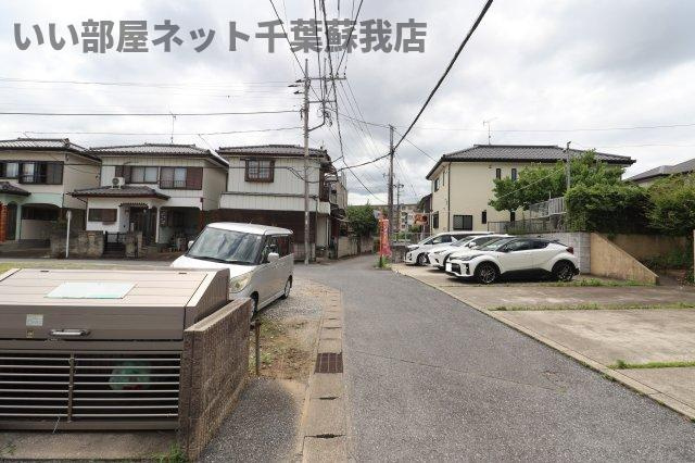 エルプレシアの周辺