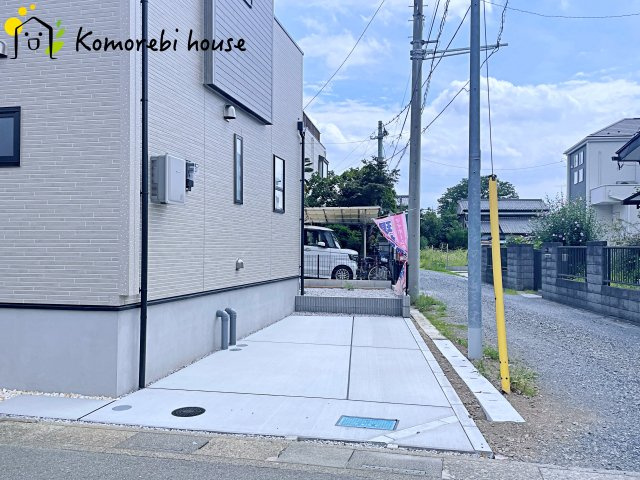 さいたま市西区佐知川　7期　新築一戸建て　ブルーミングガーデン　01の駐車場|26.7.27撮影済み