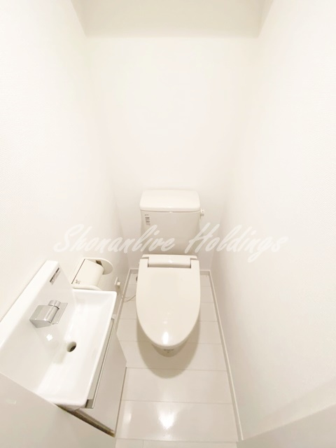 ラフィール汐入のトイレ|トイレ内に手洗い場あり！