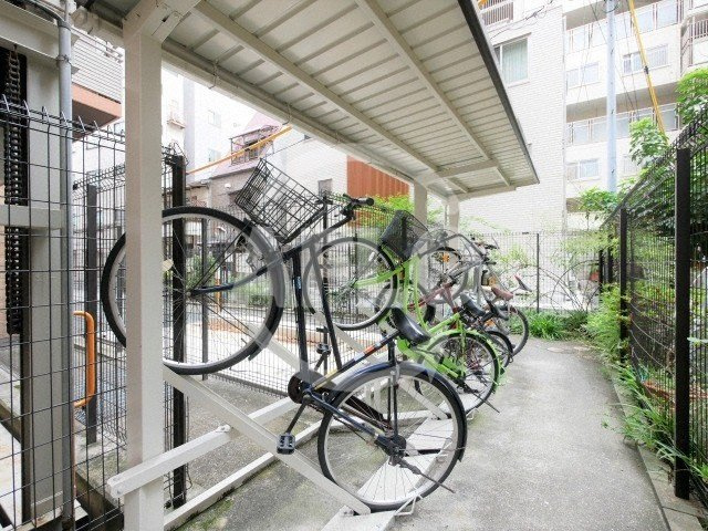 レジディア天神橋のその他共用部分|レジディア天神橋　駐輪