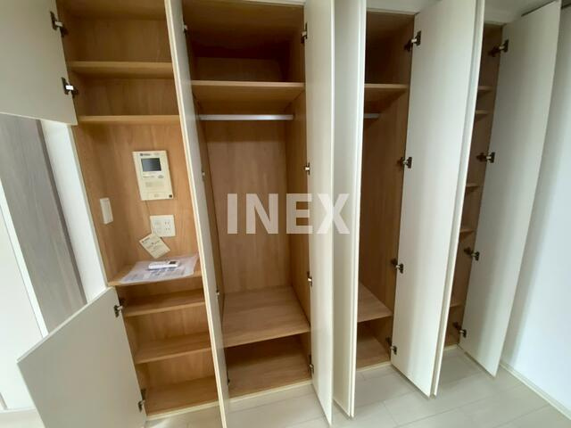 横浜市中区吉田町の賃貸マンションの収納
