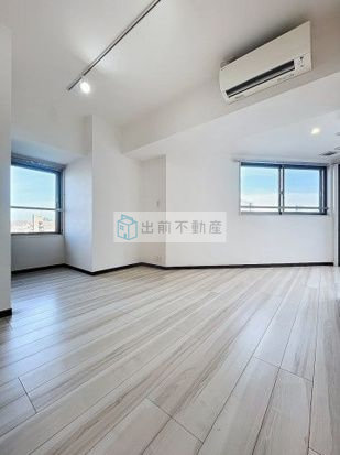 板橋区大山金井町の賃貸マンションの居間・リビング