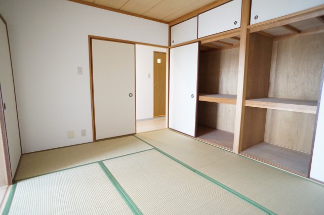 宝塚彩悠館の和室
