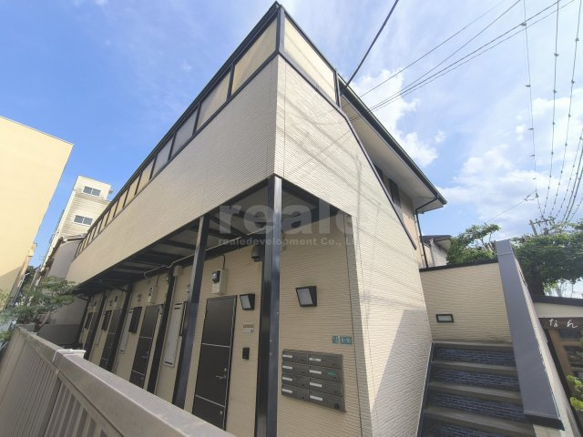 武蔵野市緑町１丁目のアパート