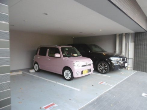 プレサンス四天王寺前夕陽ヶ丘の駐車場|プレサンス四天王寺前夕陽丘　駐車場