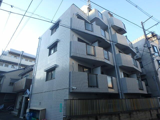 ヒルズ桜台の外観