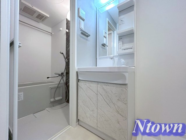 【洗面所】 | S-RESIDENCE高岳bresa(ブレサ) | ゆったりとスペースのある洗面所