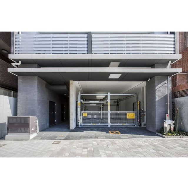  レブリアント天神東　博多小学校区の駐車場|レブリアント天神東