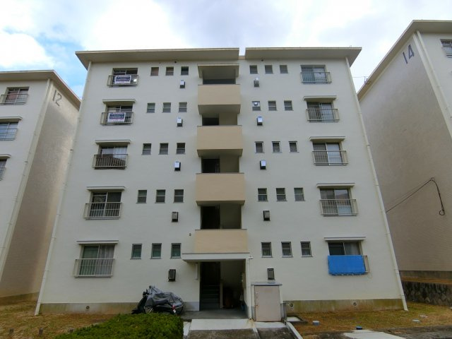 公団狭山住宅13号棟