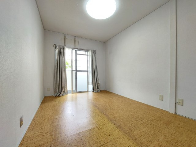 公団狭山住宅13号棟の洋室