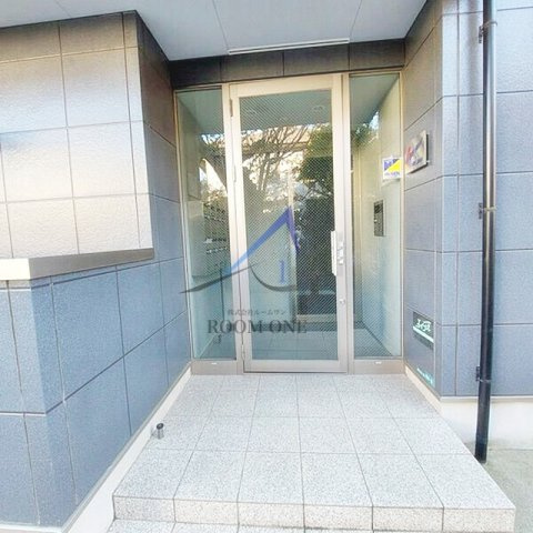 ベストフラットのエントランス|エントランスです。