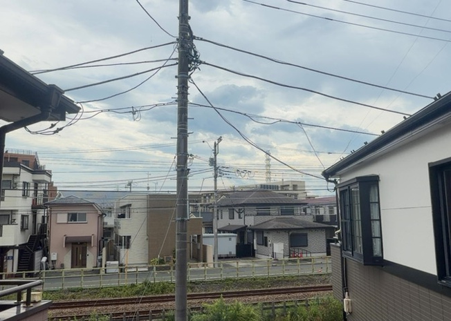 【展望】 | 眺望を気にして物件を探す場合、前面に建物が建っていないか現地で確認しましょう！前面に建物があると景色はもちろん、日当たりや風通しにも影響が出てきます。住んだ時のことを想像しながら現地見学をしましょう。