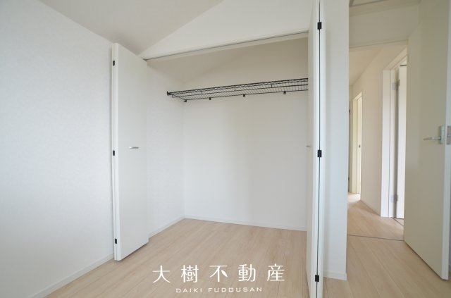 【洋室】 | 綾瀬市深谷南４丁目　新築戸建て　全5棟【仲介手数料無料】 | 2階　洋室4（5.7帖）クローゼット