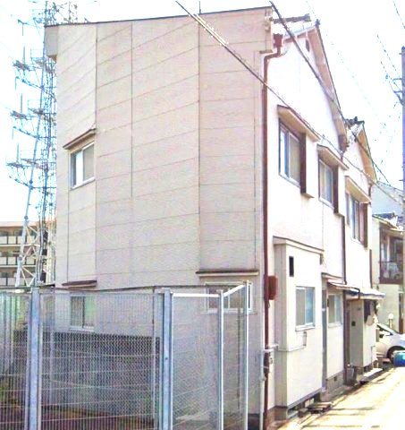南七松町2丁目の外観|東・北側　空地　陽当り・通風良好