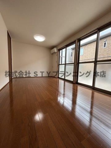 仲介手数料0円！グリーンシード　Aの居間・リビング