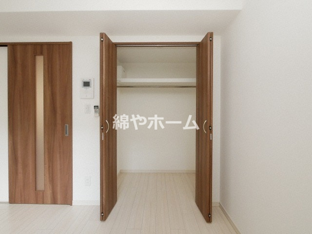 アール大阪グランデの収納|小物を収納するのに便利です