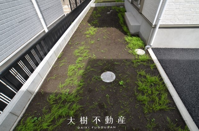 【庭】 | 綾瀬市深谷南４丁目　新築戸建て　全5棟【仲介手数料無料】